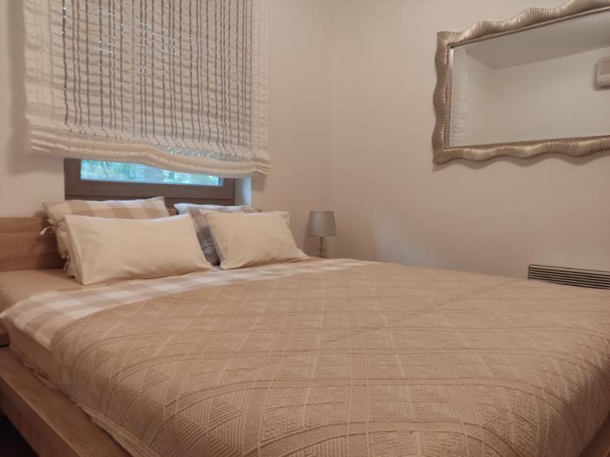 Sunset Apartment with a private yard at Medulin Riviera Bagian luar foto